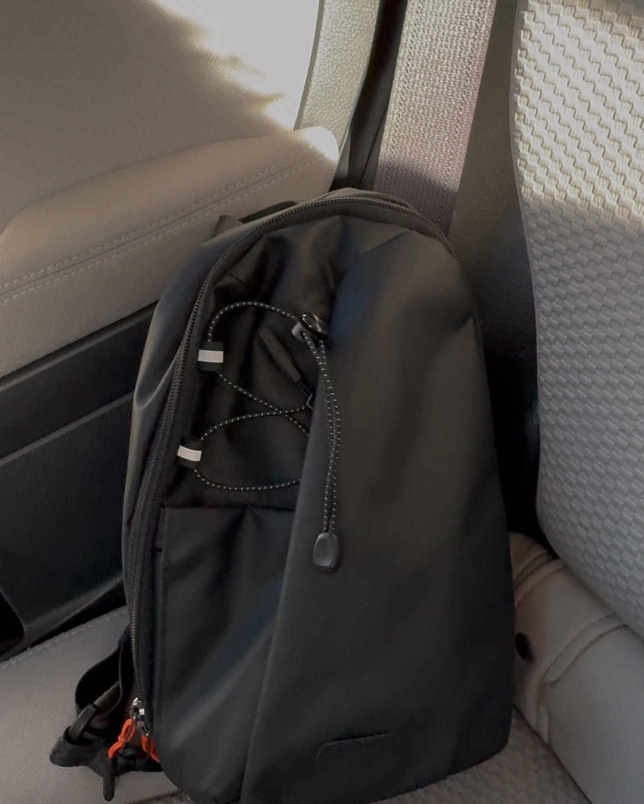 Tui-deo-cheo-inateck-x-row-rfid-blocking-water-resistant-sling-fb01003-inateck.vn-06