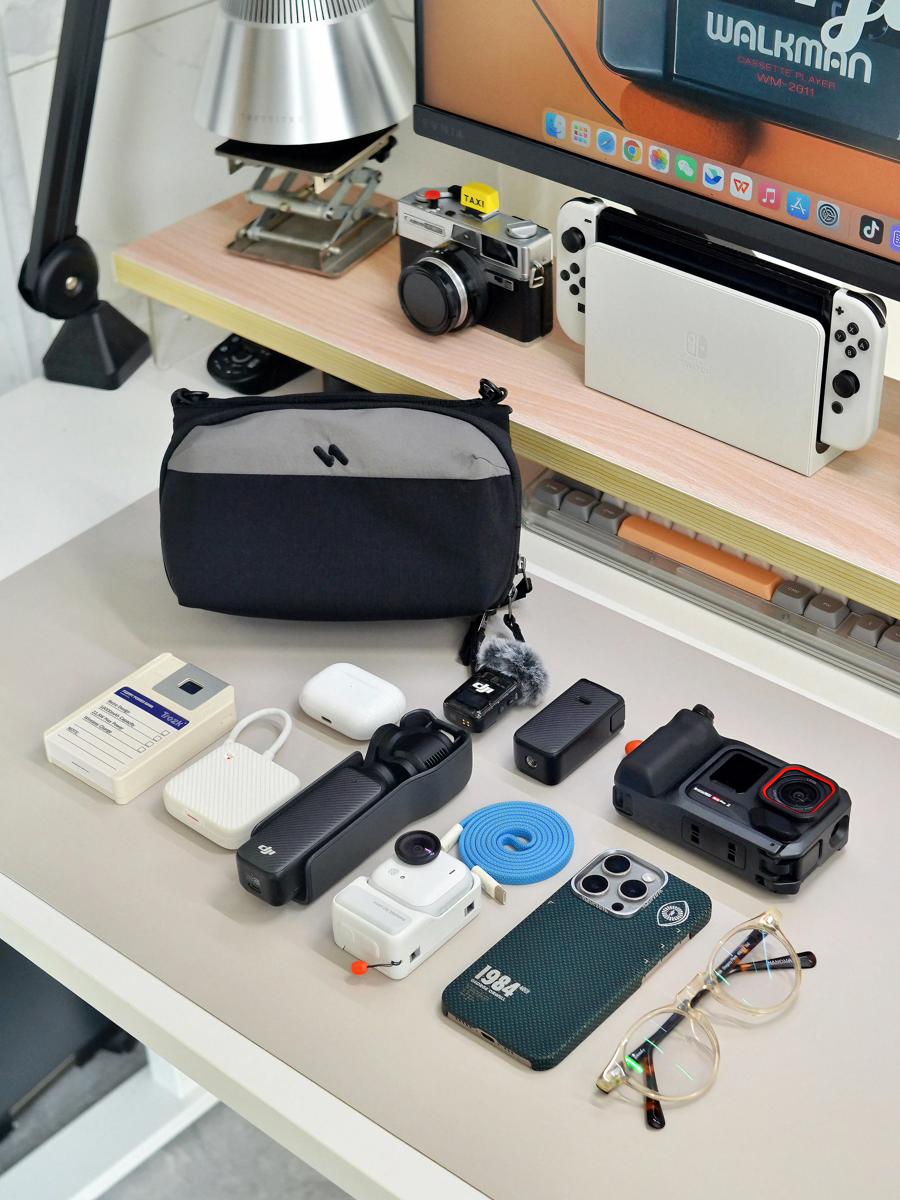 Inateck Electronic Accessories Organizer ABM33 | Inateck.VN Phân Phối Chính Hãng